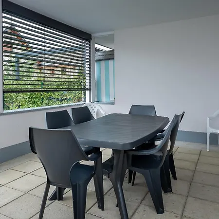 Apartment Le Jirani
